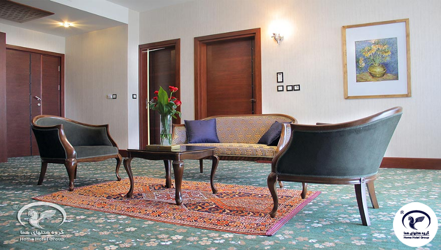 Royal One-Bedroom Suite for Two