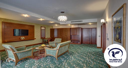 Royal One-Bedroom Suite for Two